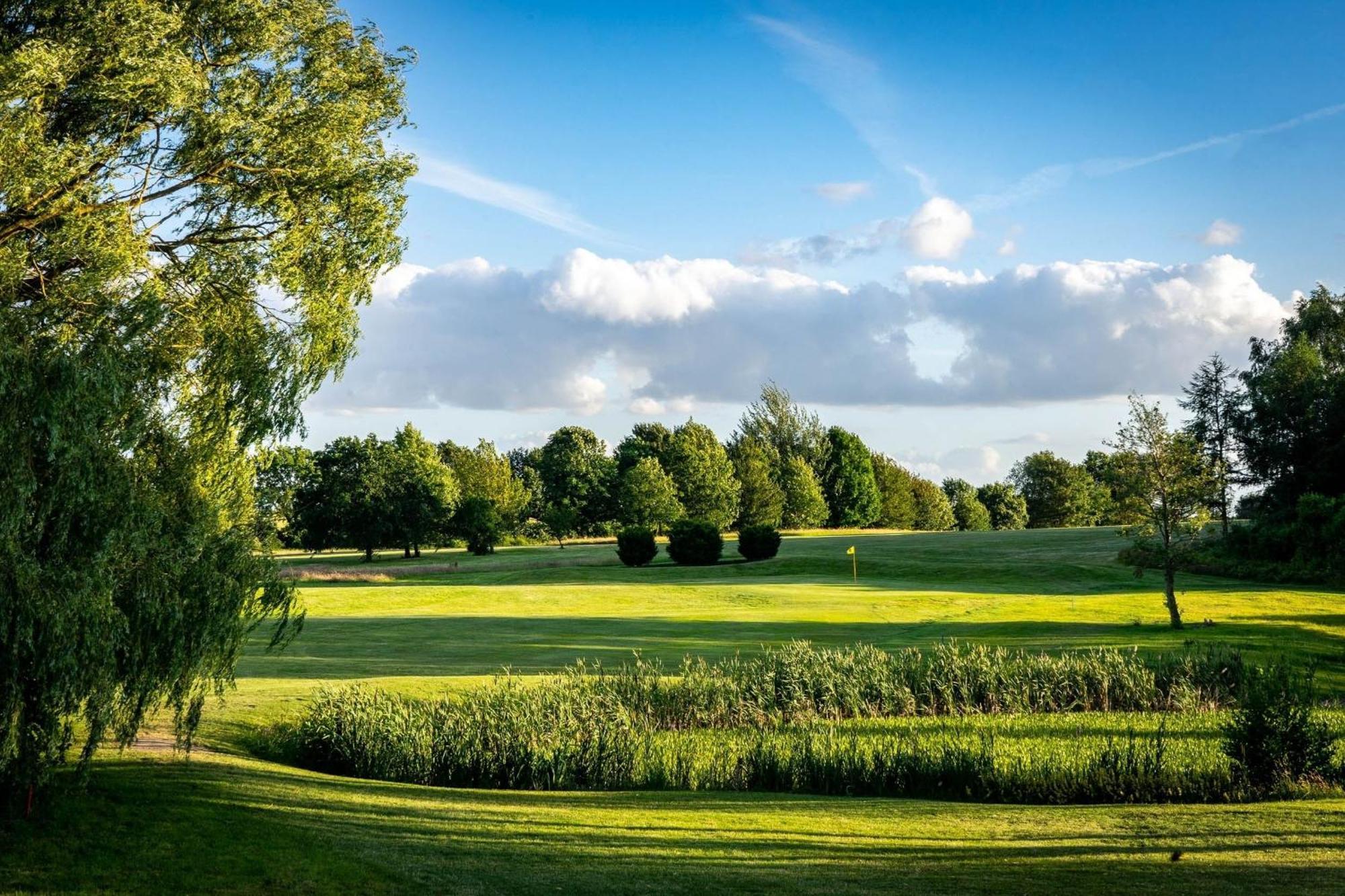 Golfplatz Ploener See Grosser Ploener See Bosau Esterno foto
